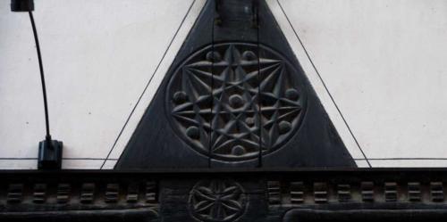 Fachwerk-Alchemie-Stern