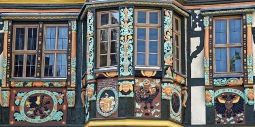 Fachwerkhaus-Schnitzkunst